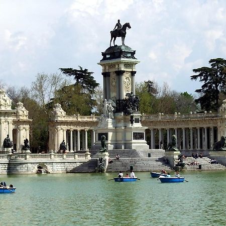 Апартаменти La Casita De Cibeles Мадрид Екстер'єр фото