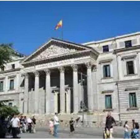 Апартаменти La Casita De Cibeles Мадрид Екстер'єр фото