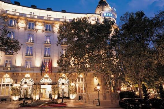 Апартаменти La Casita De Cibeles Мадрид Екстер'єр фото